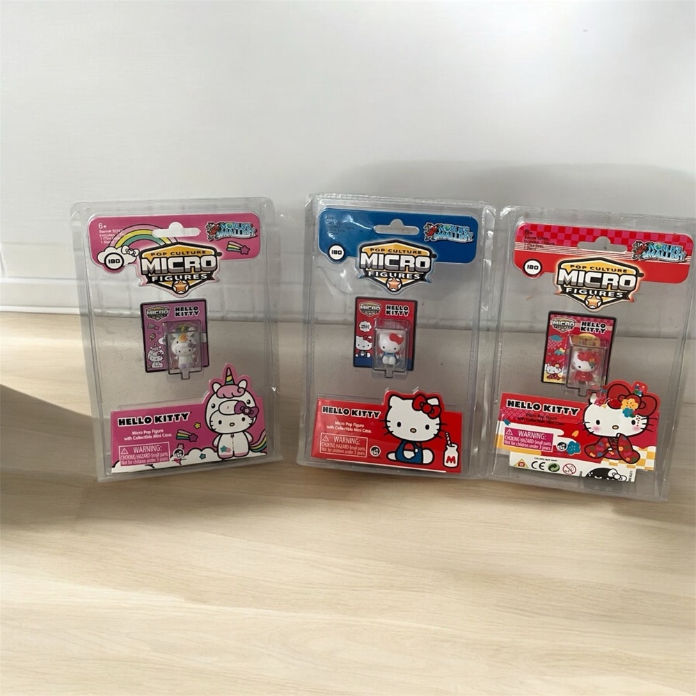 NEW Sanrio Hello Kitty Pop Culture Micro Figures Set of 3 Collectible Mini Case - Picture 5 of 6